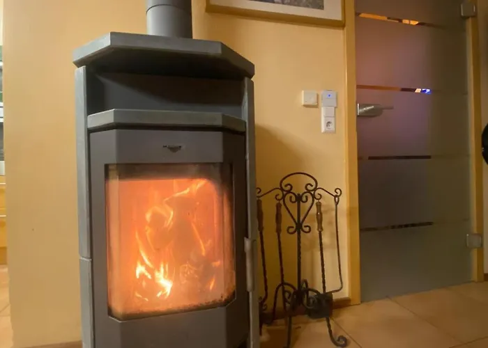 Am Waldrand Village * Bobenheim am Berg