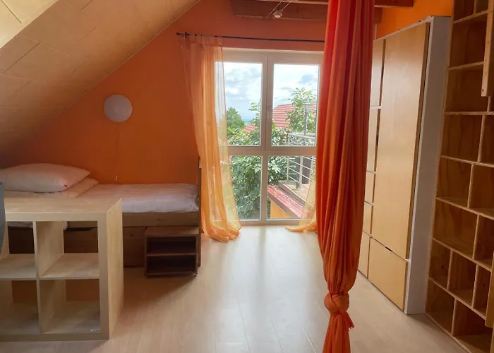 Am Waldrand Village Bobenheim am Berg